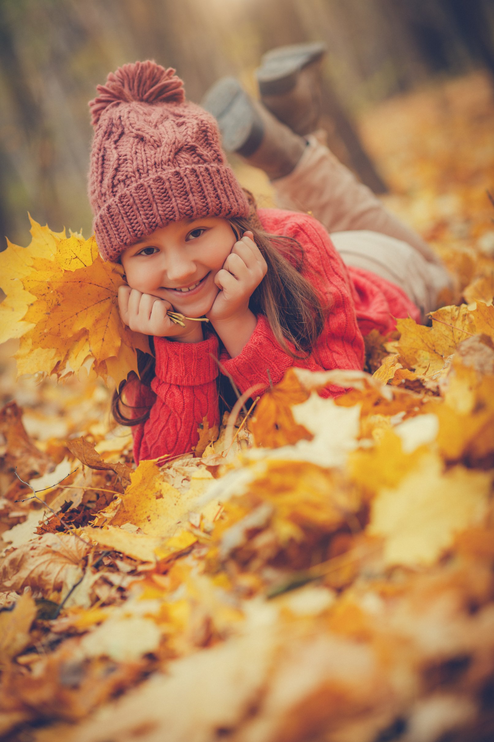 Child in autumn